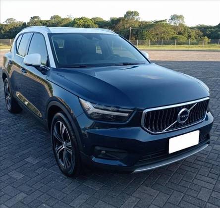 VOLVO XC40 1.5 T5 RECHARGE MOMENTUM GEARTRONIC VOLVO XC40 1.5 T5 RECHARGE MOMENTUM GEARTRONIC